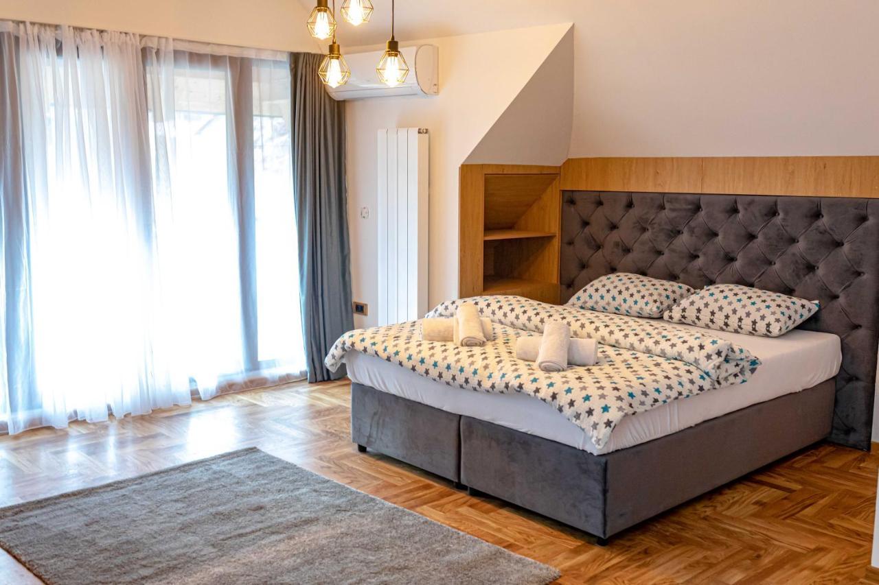 City Escape Luxury Villa Zuce Екстер'єр фото