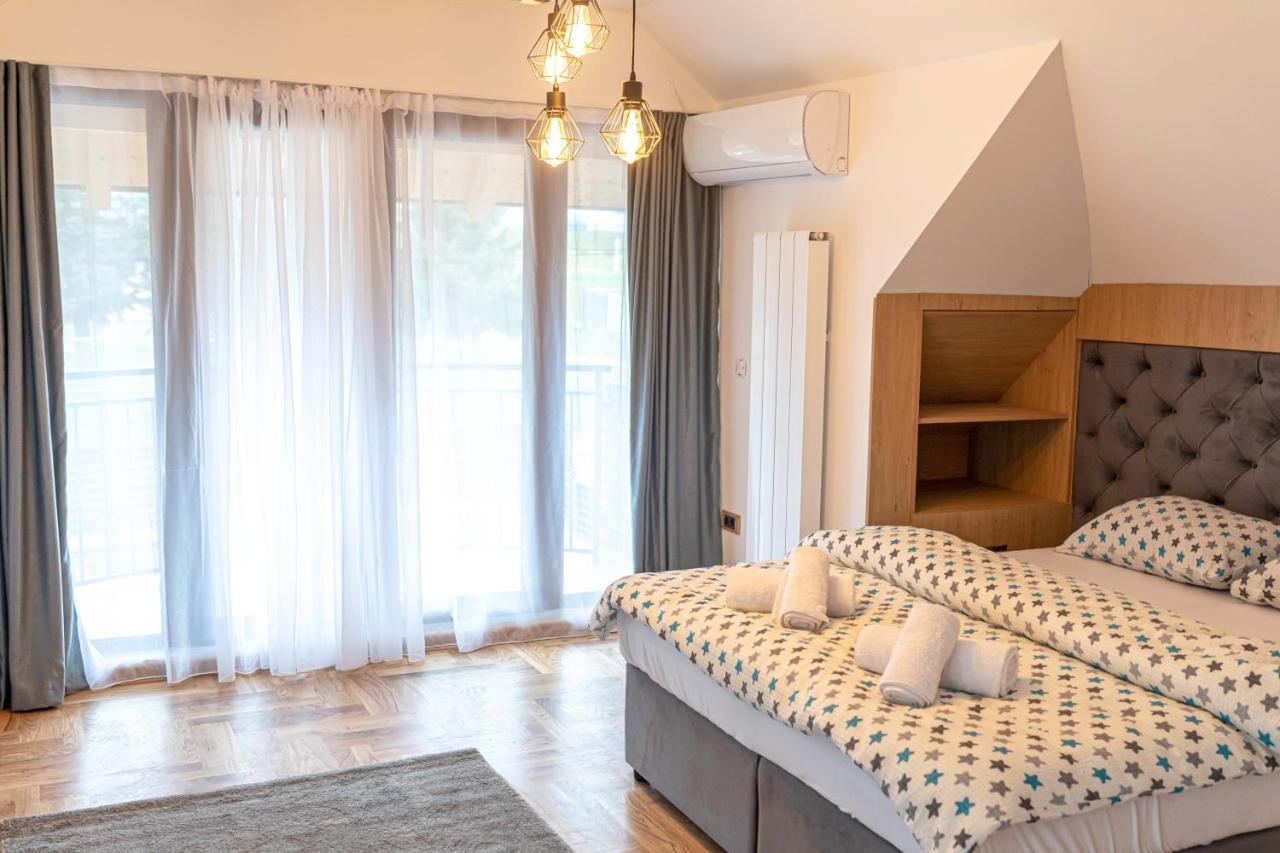 City Escape Luxury Villa Zuce Екстер'єр фото
