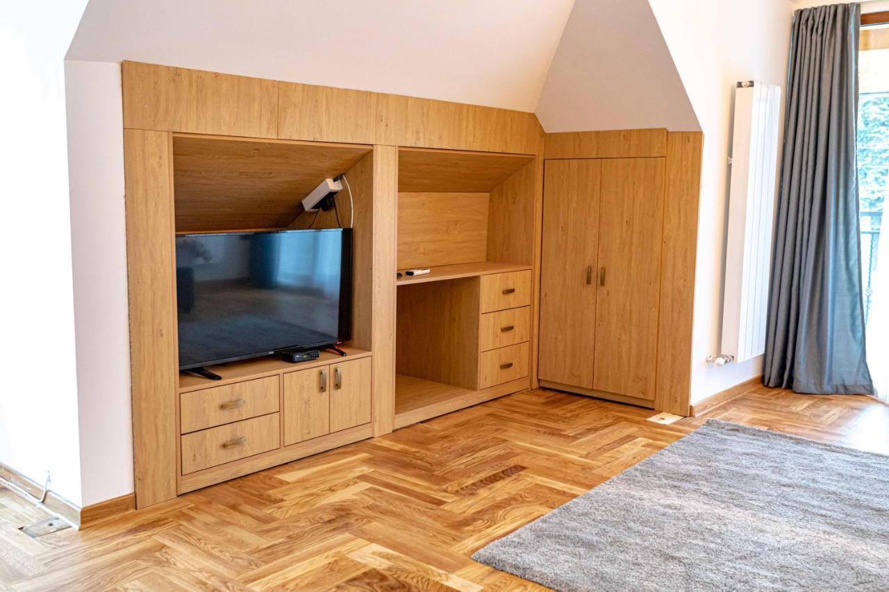 City Escape Luxury Villa Zuce Екстер'єр фото