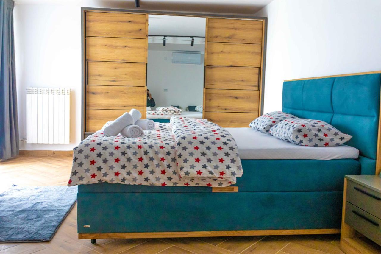 City Escape Luxury Villa Zuce Екстер'єр фото