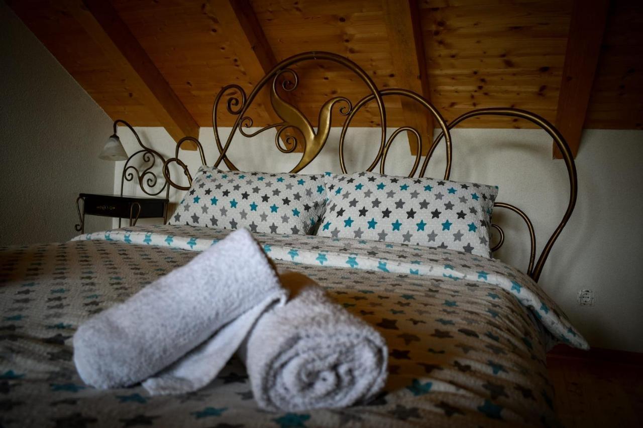 City Escape Luxury Villa Zuce Екстер'єр фото