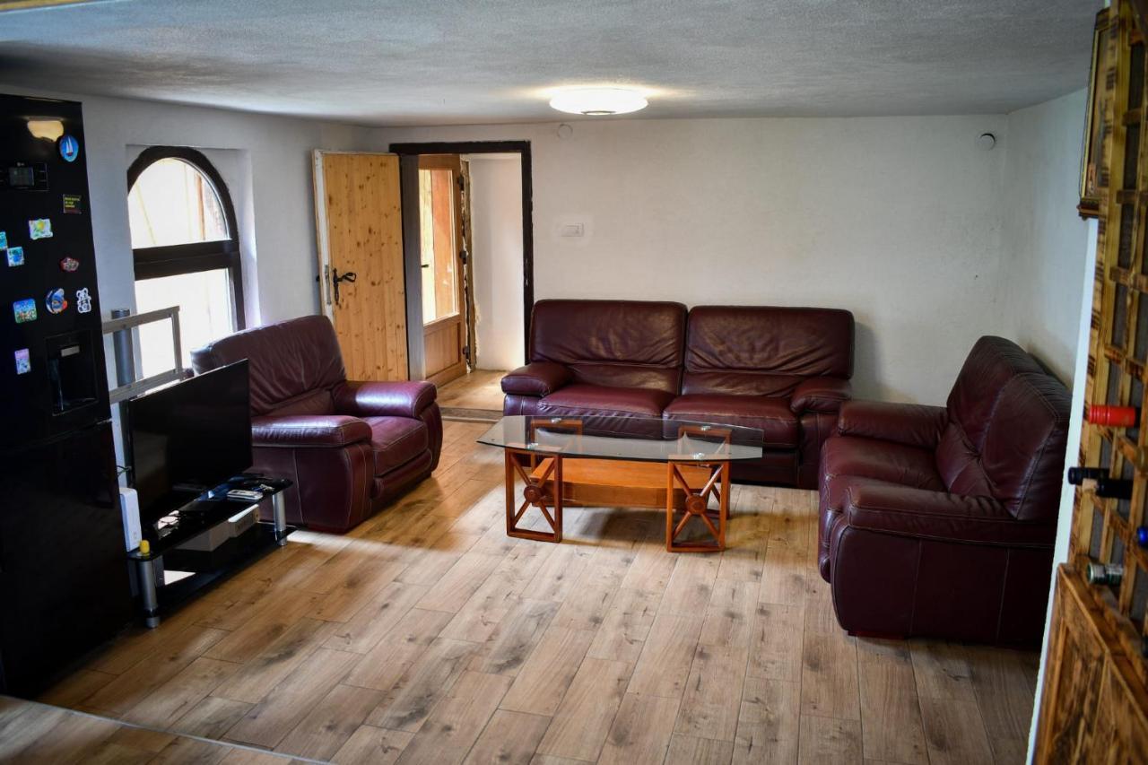 City Escape Luxury Villa Zuce Екстер'єр фото
